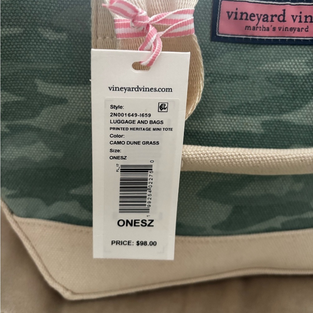 Vineyard Vines Camouflage Green and Cream Tote - Picture 3 of 15